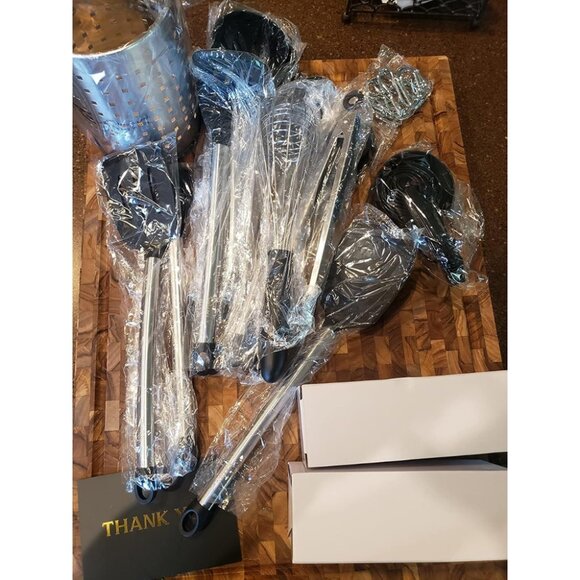 Smirly Silicone Utensils Set with Holder Kitchen Tools for Nonstick Cookware - Picture 10 of 16